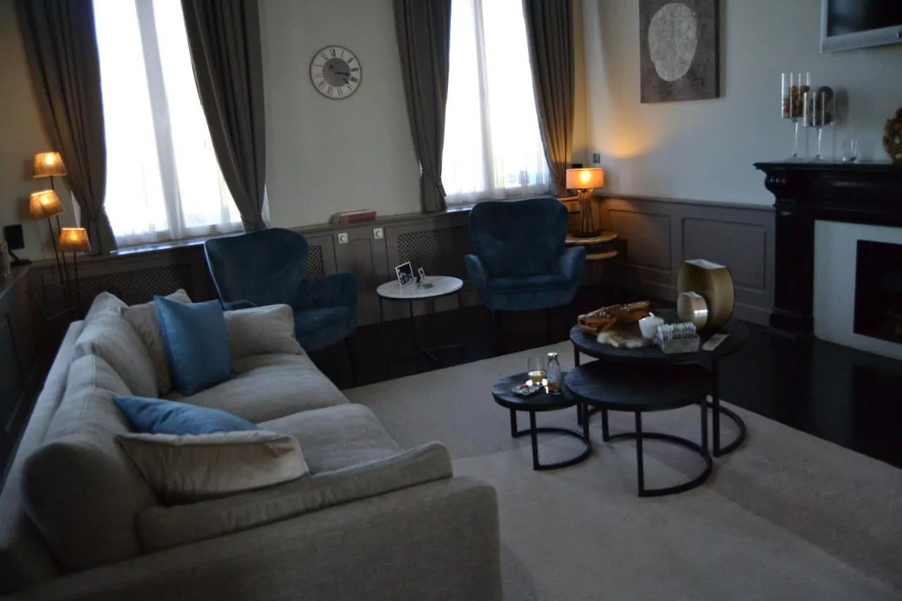 ベッド・アンド・ブレックファスト Le Petit Chateau Vaartdijk Leffinge